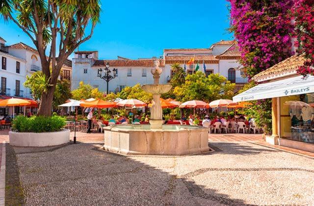 Cozy 2-Bed 2-Bathroom Apartment In Marbella Town Centre Екстериор снимка
