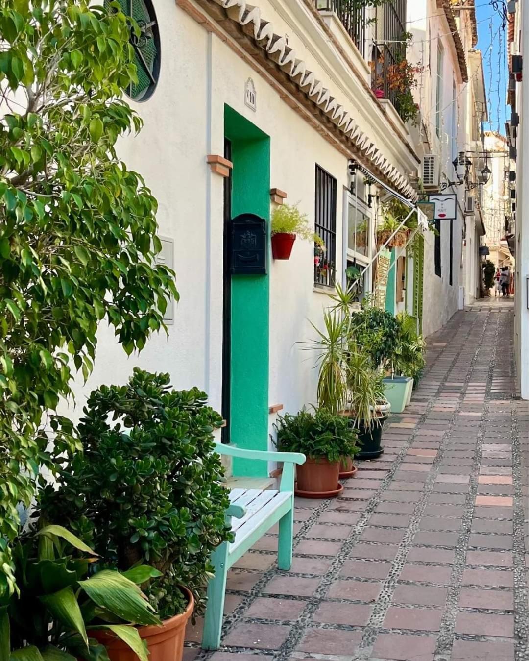 Cozy 2-Bed 2-Bathroom Apartment In Marbella Town Centre Екстериор снимка